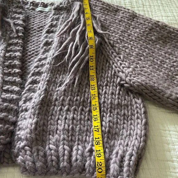 Good Night, Day Perth Cardigan lavender - Picture 7 of 9